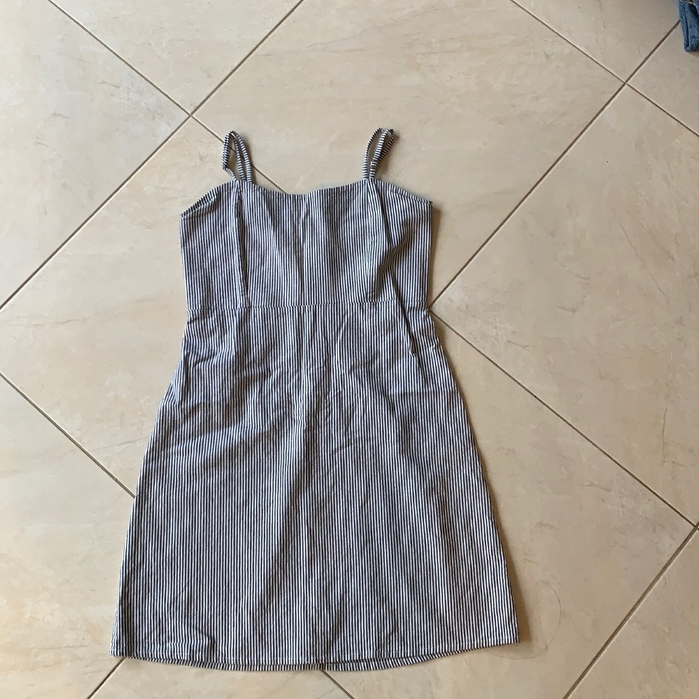 Brandy Melville dress